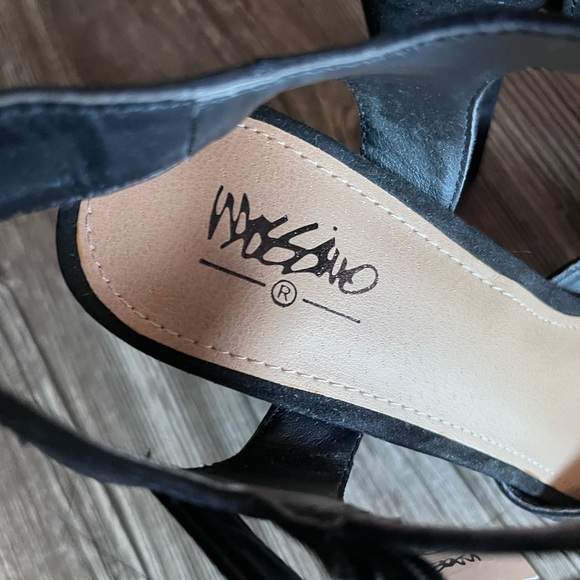 Mossimo Black Heels - Picture 6 of 6